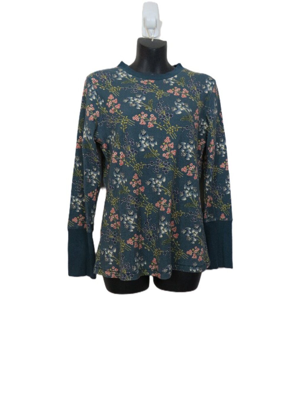 Sundance size Large Green Floral Thermal Top Long Sleeve Button Cuff Boho